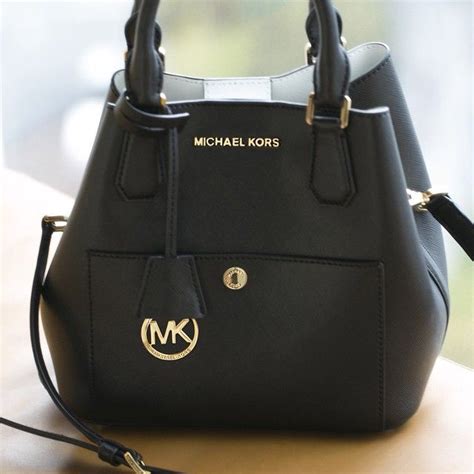 michael kors bag insta|Michael Kors (@michaelkors) • Instagram photos and videos.